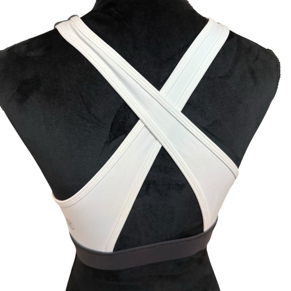 Born Primitive | Movement Sports Bra | Dark Gray / White - Picture 5 of 7